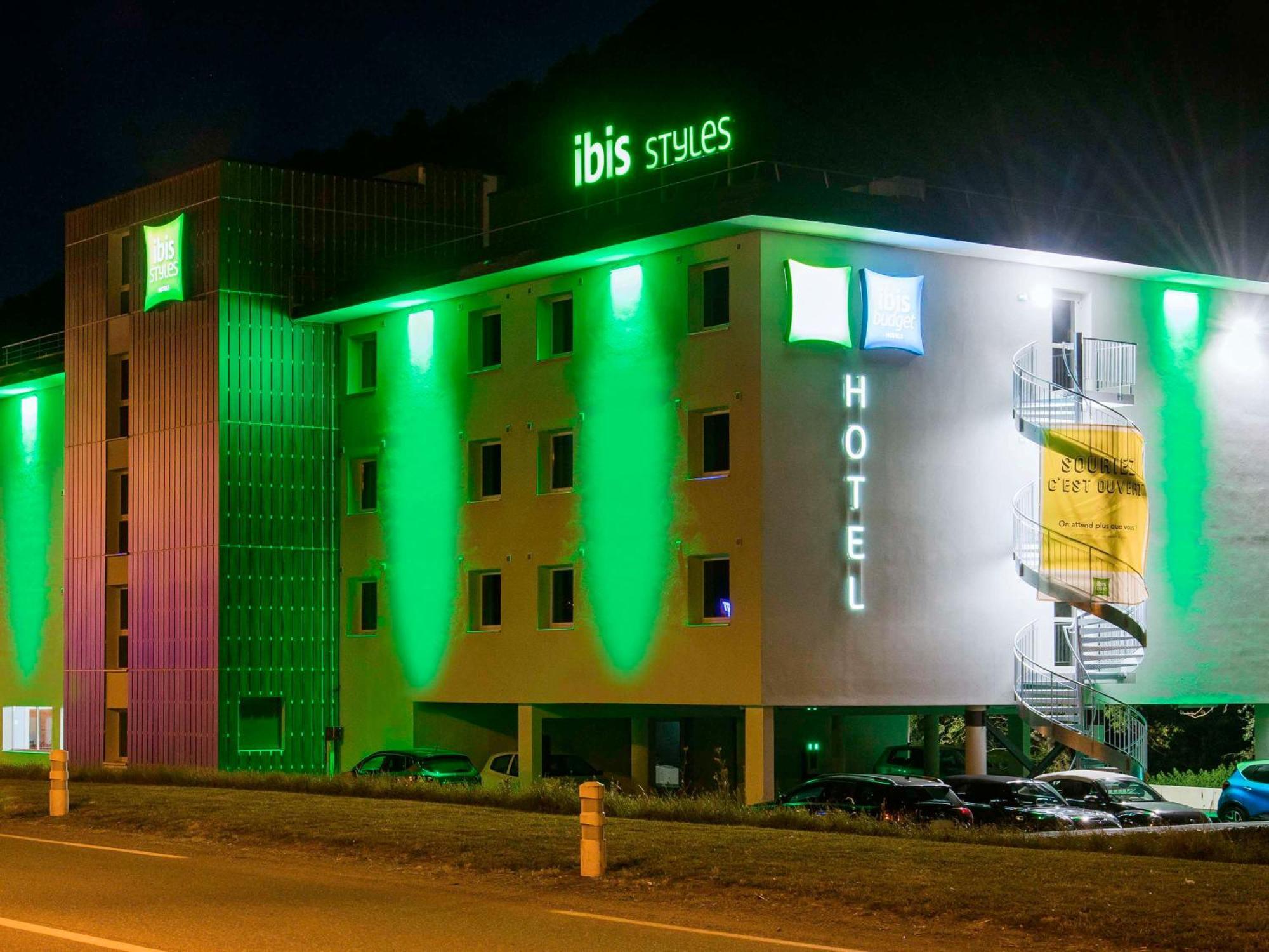 Ibis Styles Sallanches Pays Du Mont-Blanc Exteriér fotografie